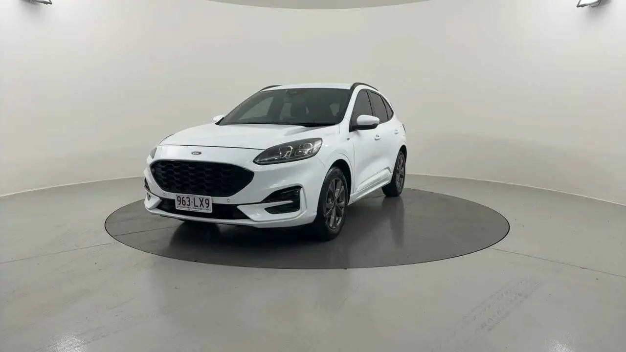 2021 Ford Escape Gallery Image 1