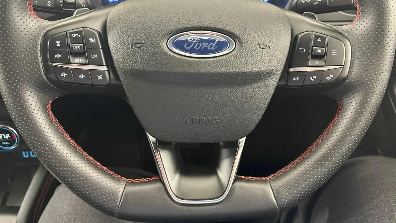 2021 Ford Escape Gallery Image 10