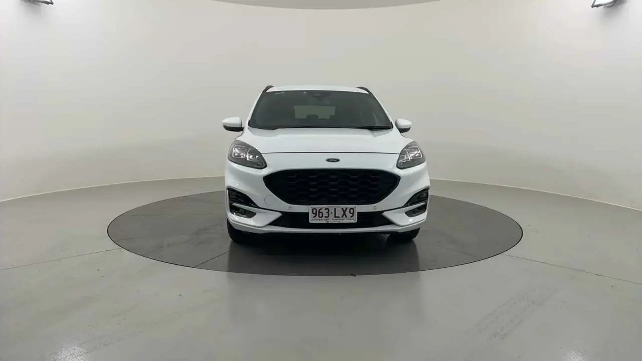 2021 Ford Escape Gallery Image 8