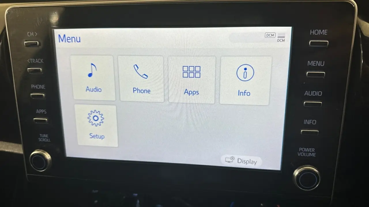 2021 Toyota Hilux Gallery Image 12