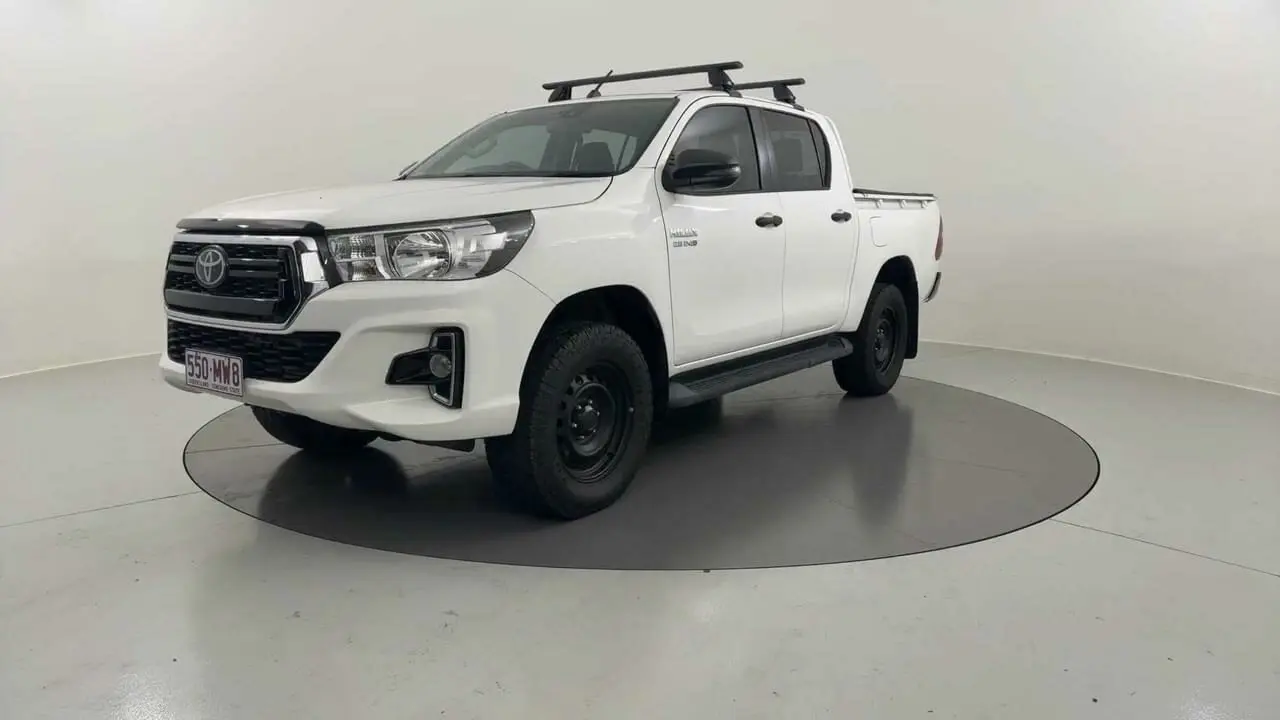 2020 Toyota Hilux Gallery Image 1