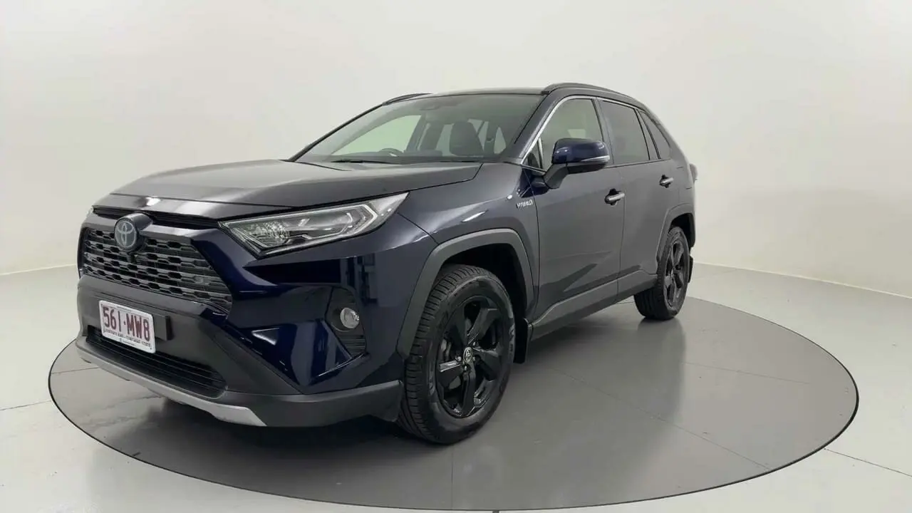 2021 Toyota RAV4 Gallery Image 1
