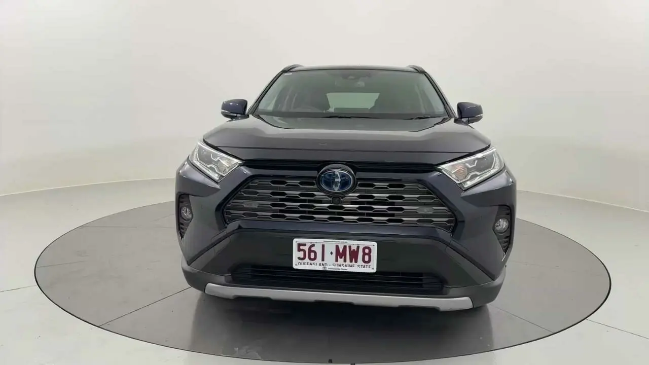 2021 Toyota RAV4 Gallery Image 8