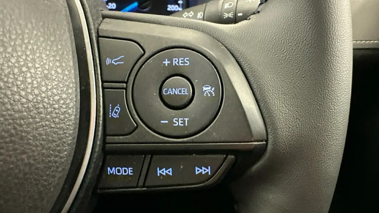 2022 Toyota RAV4 Gallery Image 14