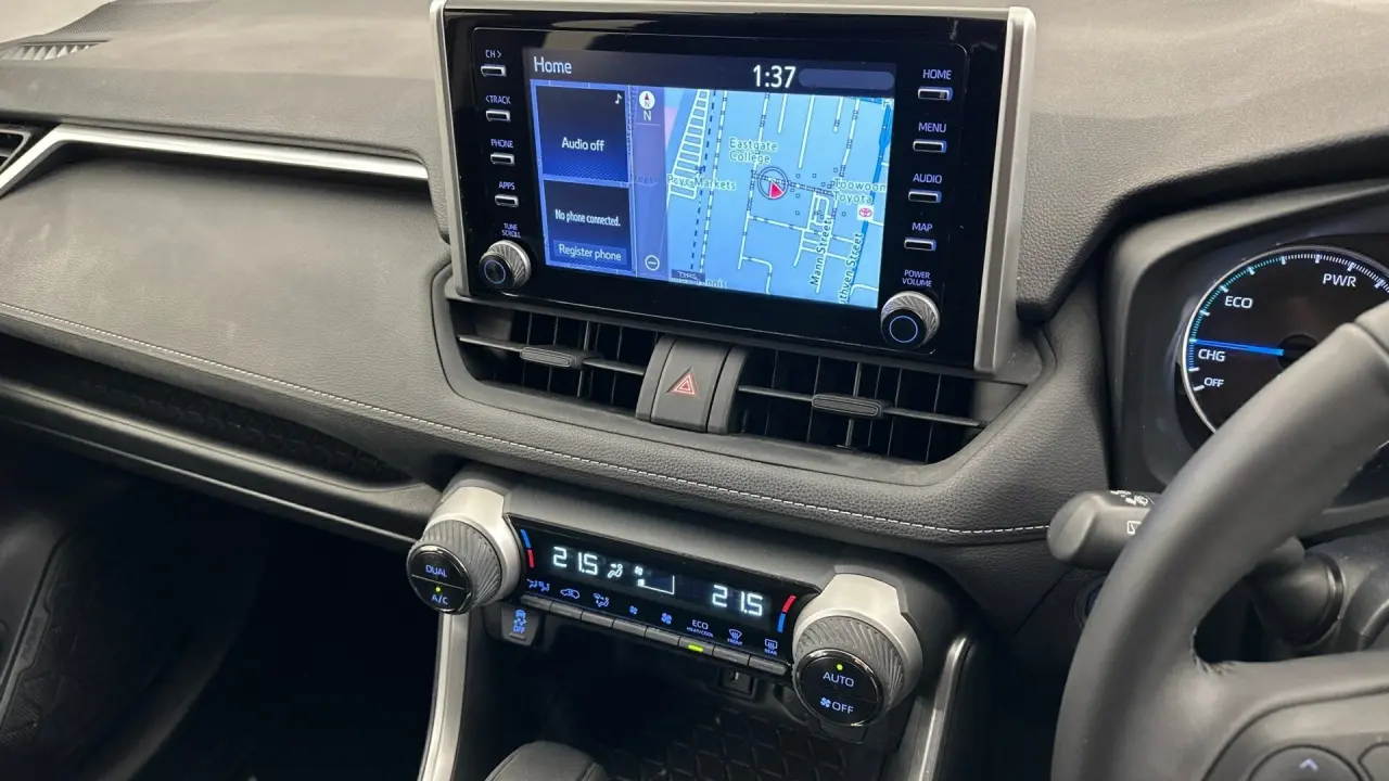 2022 Toyota RAV4 Gallery Image 15