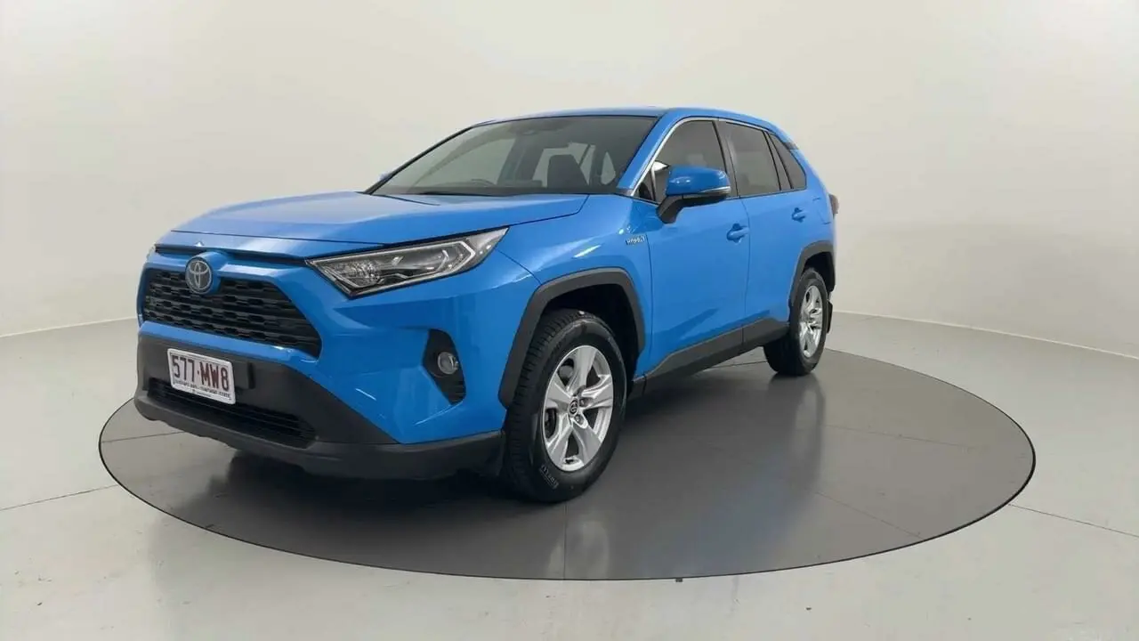 2020 Toyota RAV4 Gallery Image 1