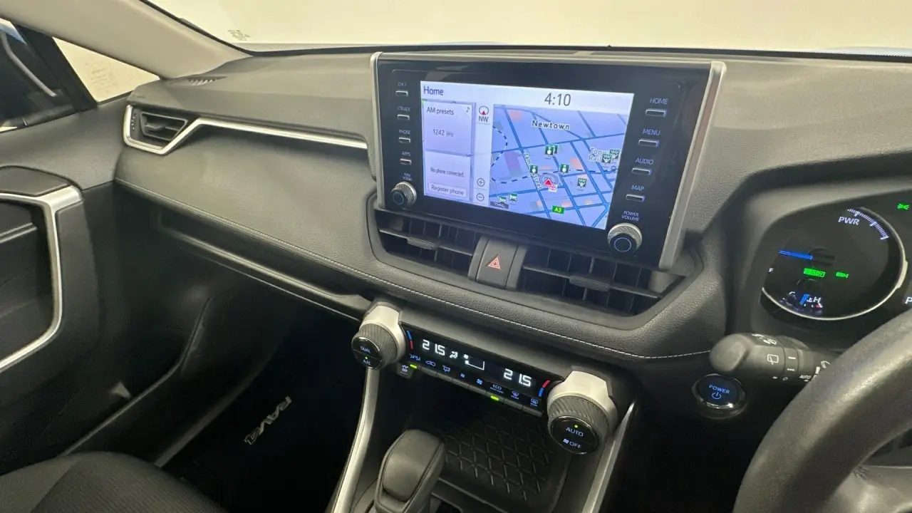 2020 Toyota RAV4 Gallery Image 14