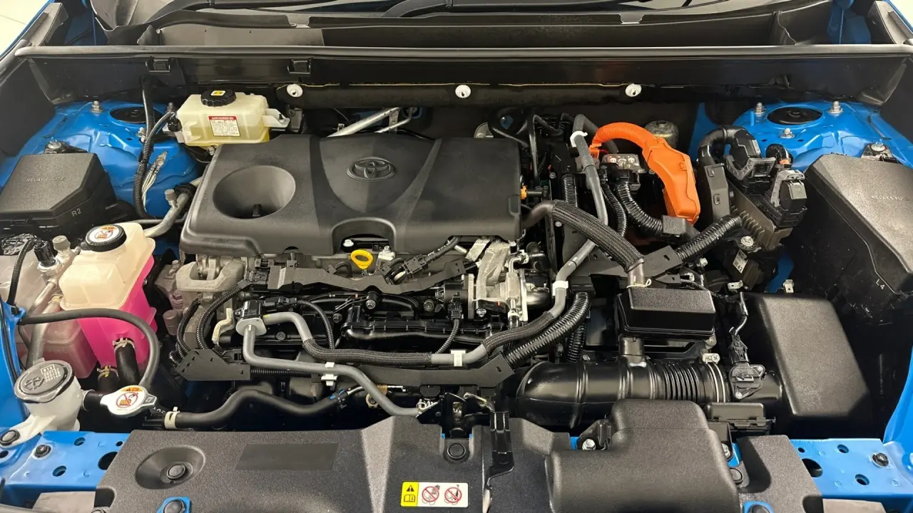 2020 Toyota RAV4 Gallery Image 19