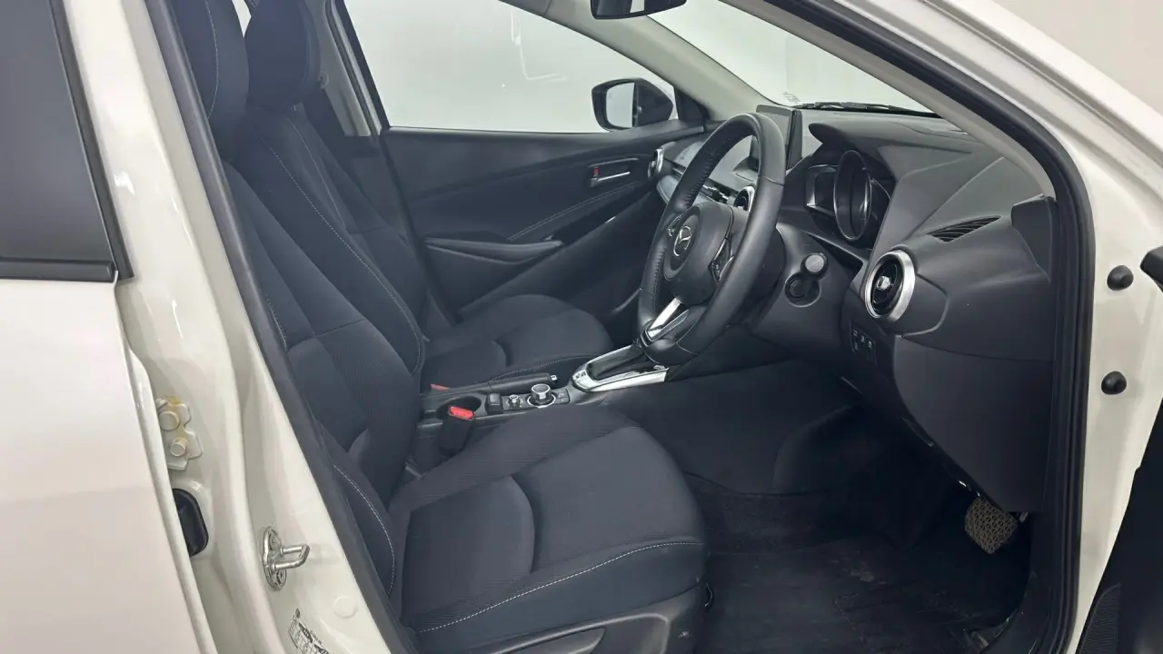 2022 Mazda 2 Gallery Image 16
