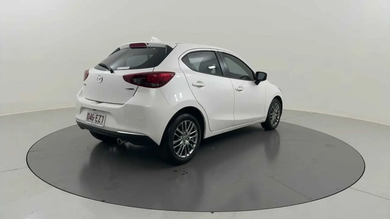2022 Mazda 2 Gallery Image 5