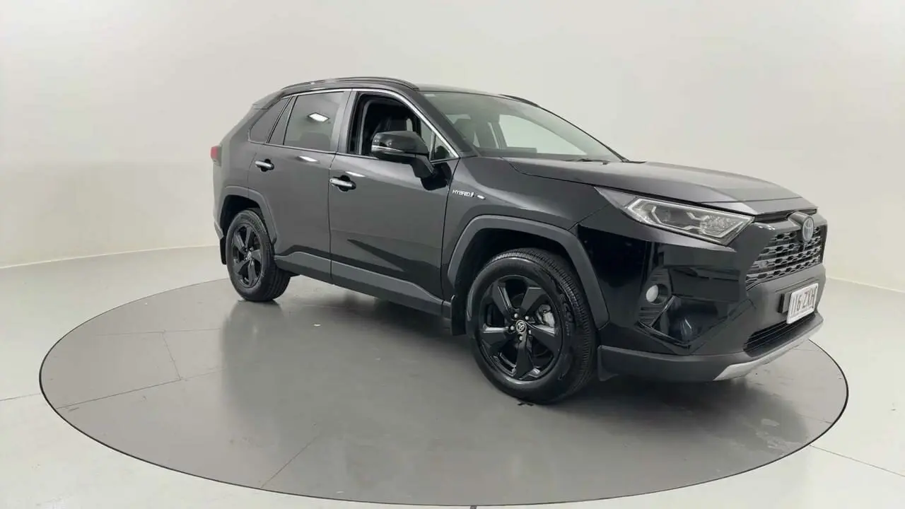 2020 Toyota RAV4 Gallery Image 7