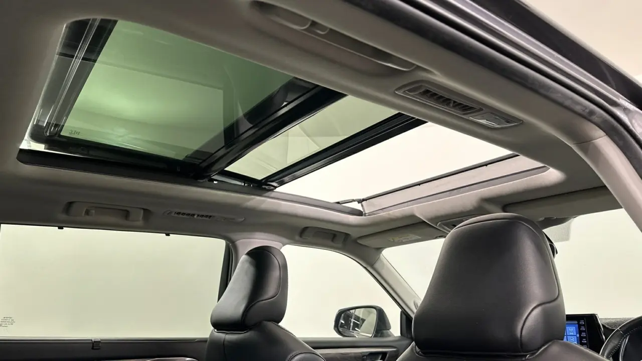2021 Toyota Kluger Gallery Image 16