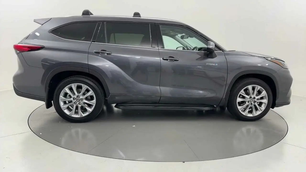 2021 Toyota Kluger Gallery Image 6