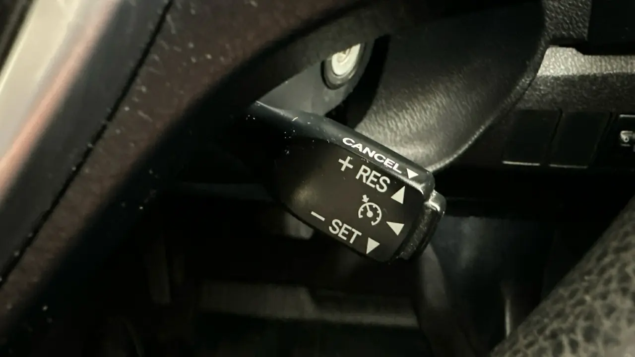 2015 Toyota Corolla Gallery Image 13