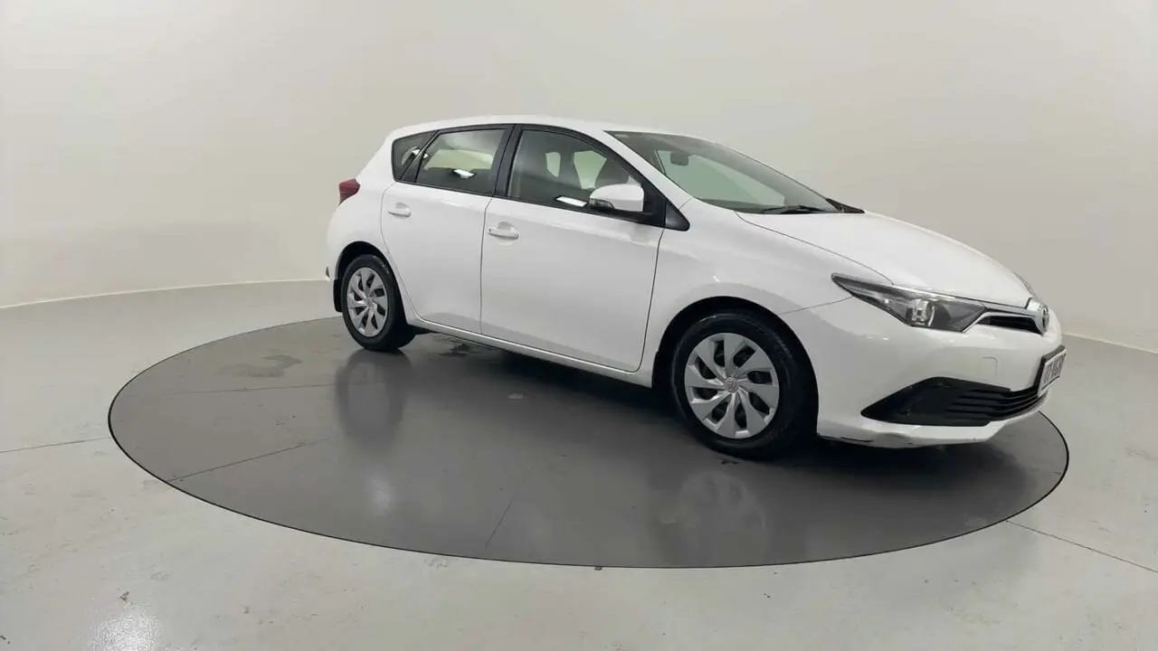 2015 Toyota Corolla Gallery Image 7