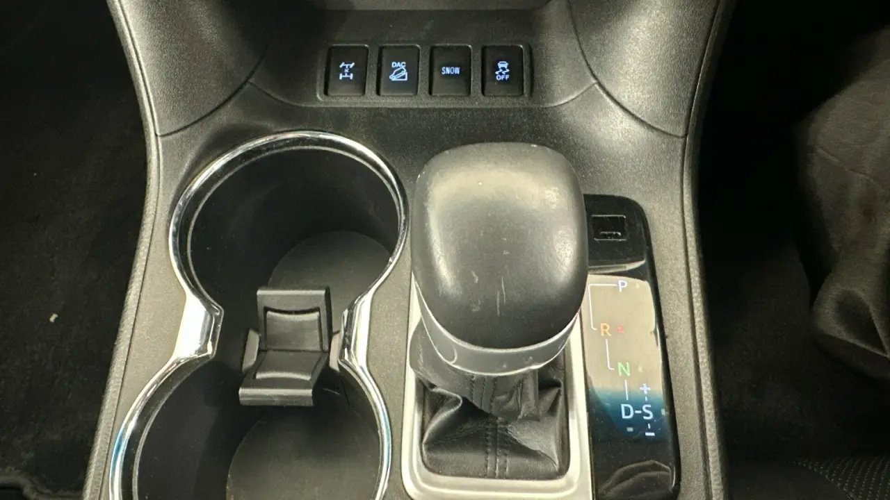 2014 Toyota Kluger Gallery Image 13