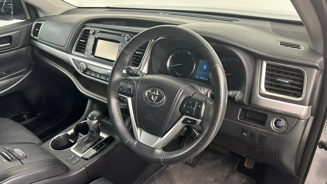 2014 Toyota Kluger Gallery Image 15