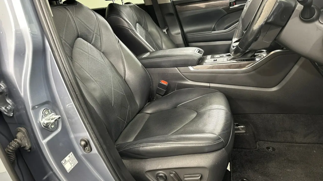 2022 Toyota Kluger Gallery Image 18