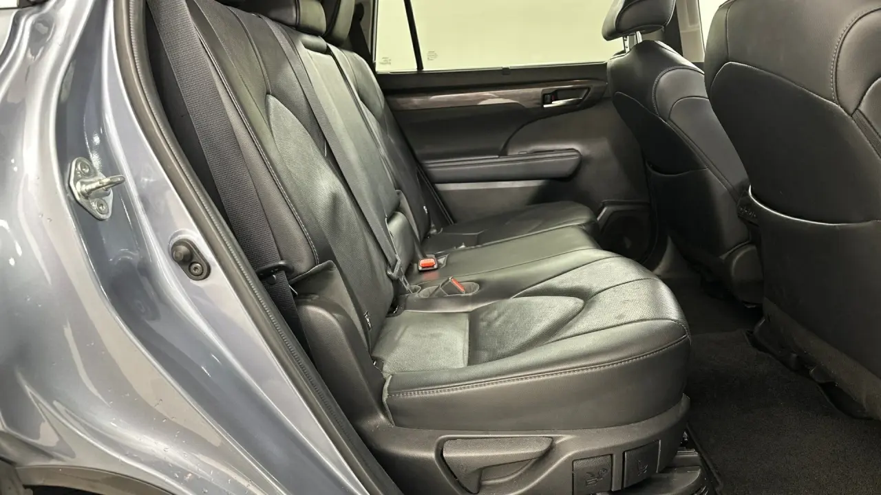 2022 Toyota Kluger Gallery Image 19