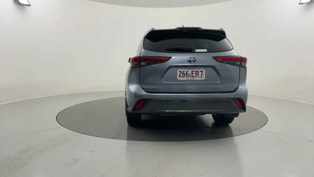 2022 Toyota Kluger Gallery Image 4