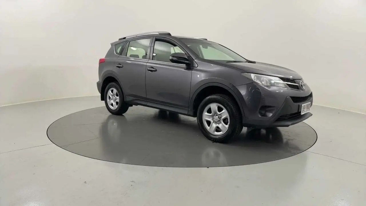 2015 Toyota RAV4 Gallery Image 7