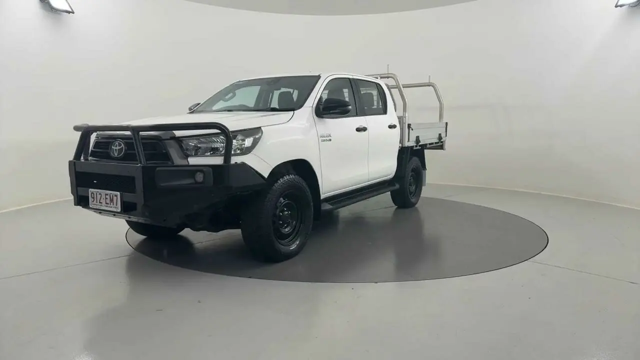 2022 Toyota Hilux Gallery Image 1
