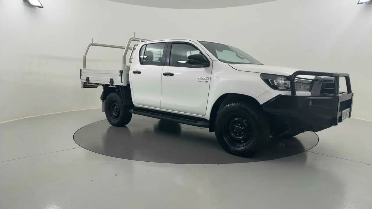 2022 Toyota Hilux Gallery Image 8