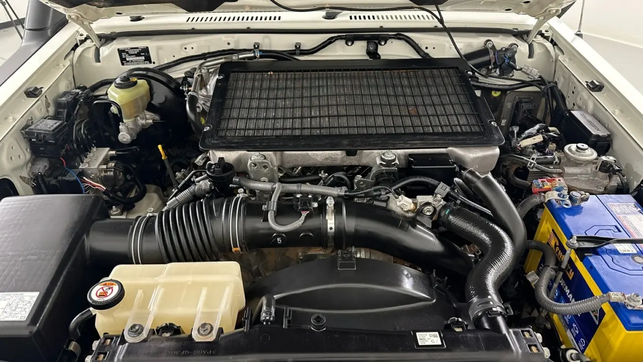 2019 Toyota Landcruiser Gallery Image 23