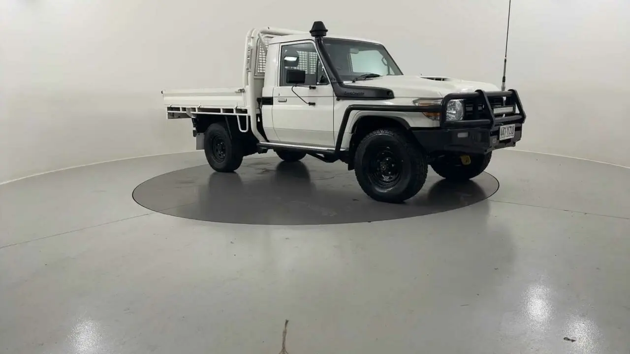 2019 Toyota Landcruiser Gallery Image 7