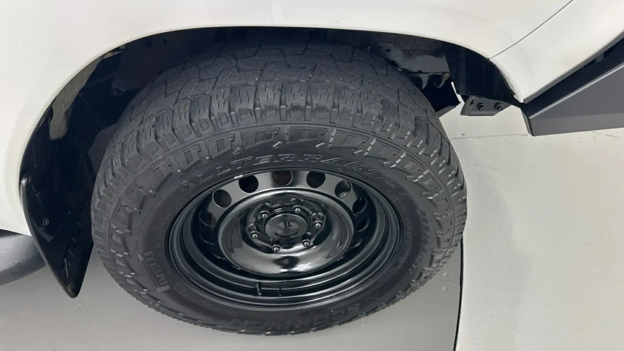 2022 Toyota Hilux Gallery Image 21