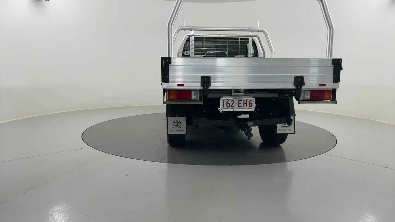 2022 Toyota Hilux Gallery Image 4