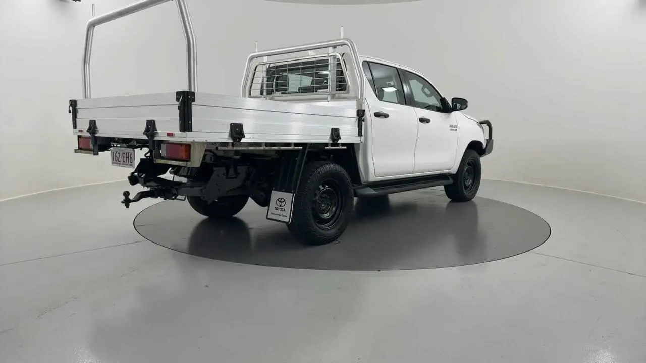 2022 Toyota Hilux Gallery Image 5