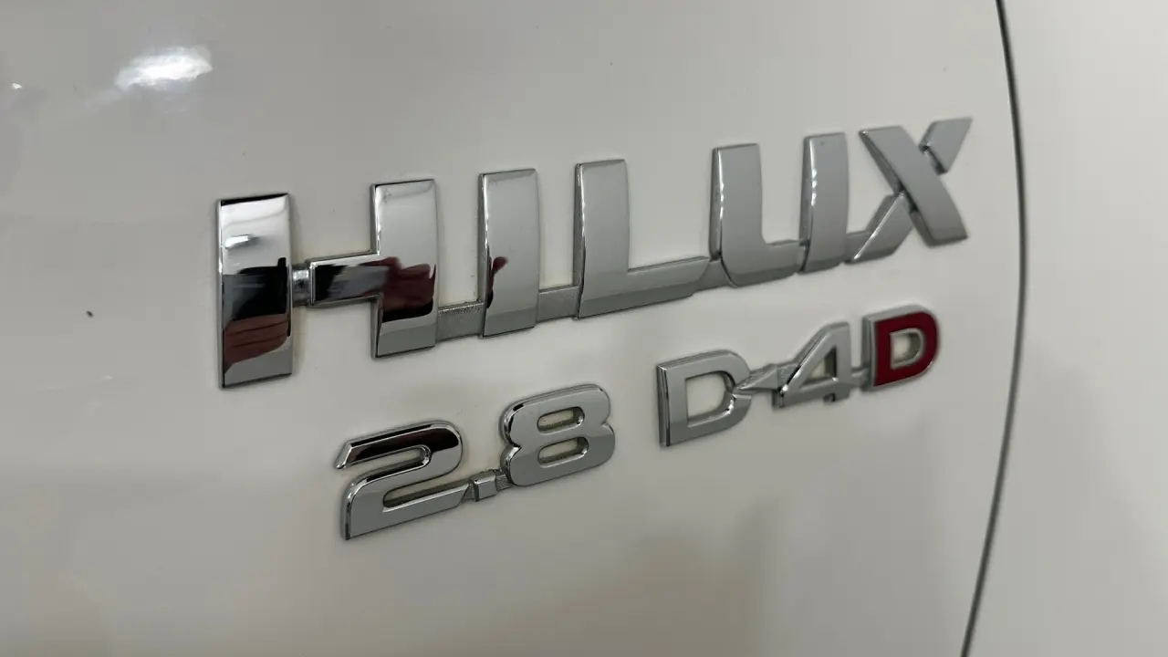 2019 Toyota Hilux Gallery Image 21
