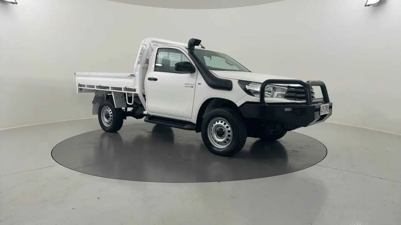 2019 Toyota Hilux Gallery Image 7
