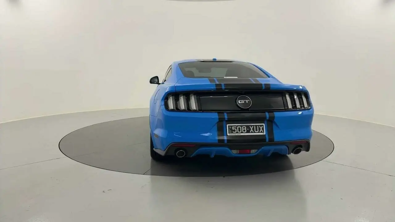 2017 Ford Mustang Gallery Image 4