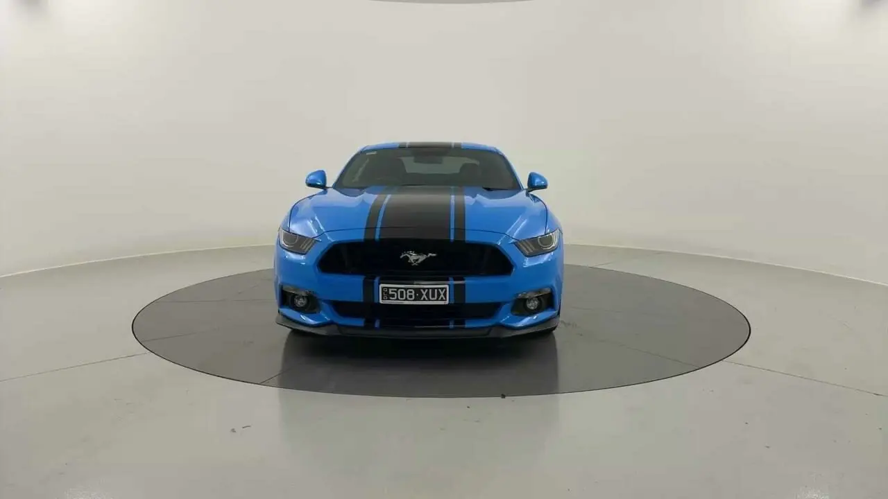 2017 Ford Mustang Gallery Image 8