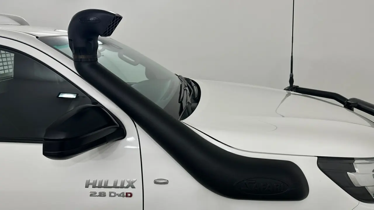 2021 Toyota Hilux Gallery Image 19