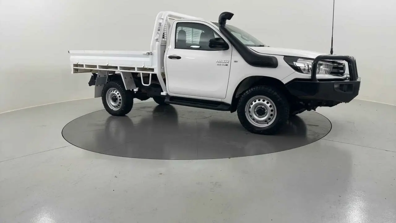 2021 Toyota Hilux Gallery Image 7