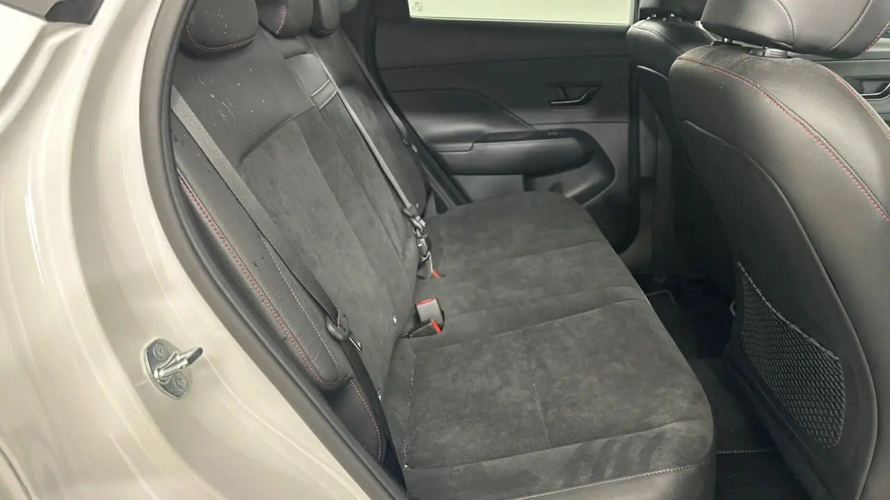 2023 Hyundai Kona Gallery Image 16