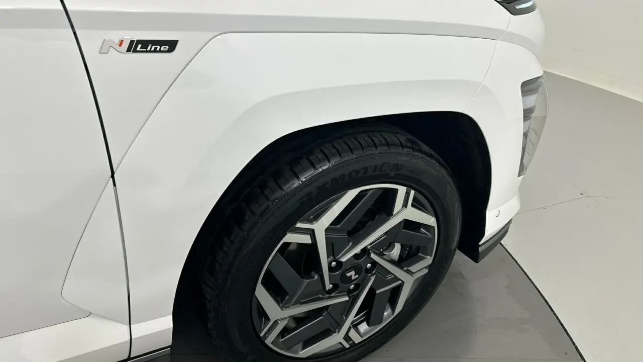 2023 Hyundai Kona Gallery Image 18