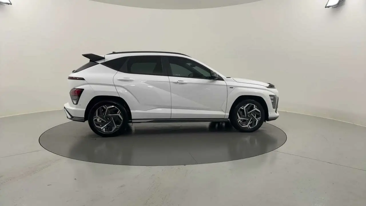 2023 Hyundai Kona Gallery Image 6