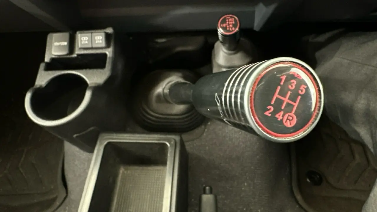 2021 Toyota Landcruiser 70 Series Gallery Image 24