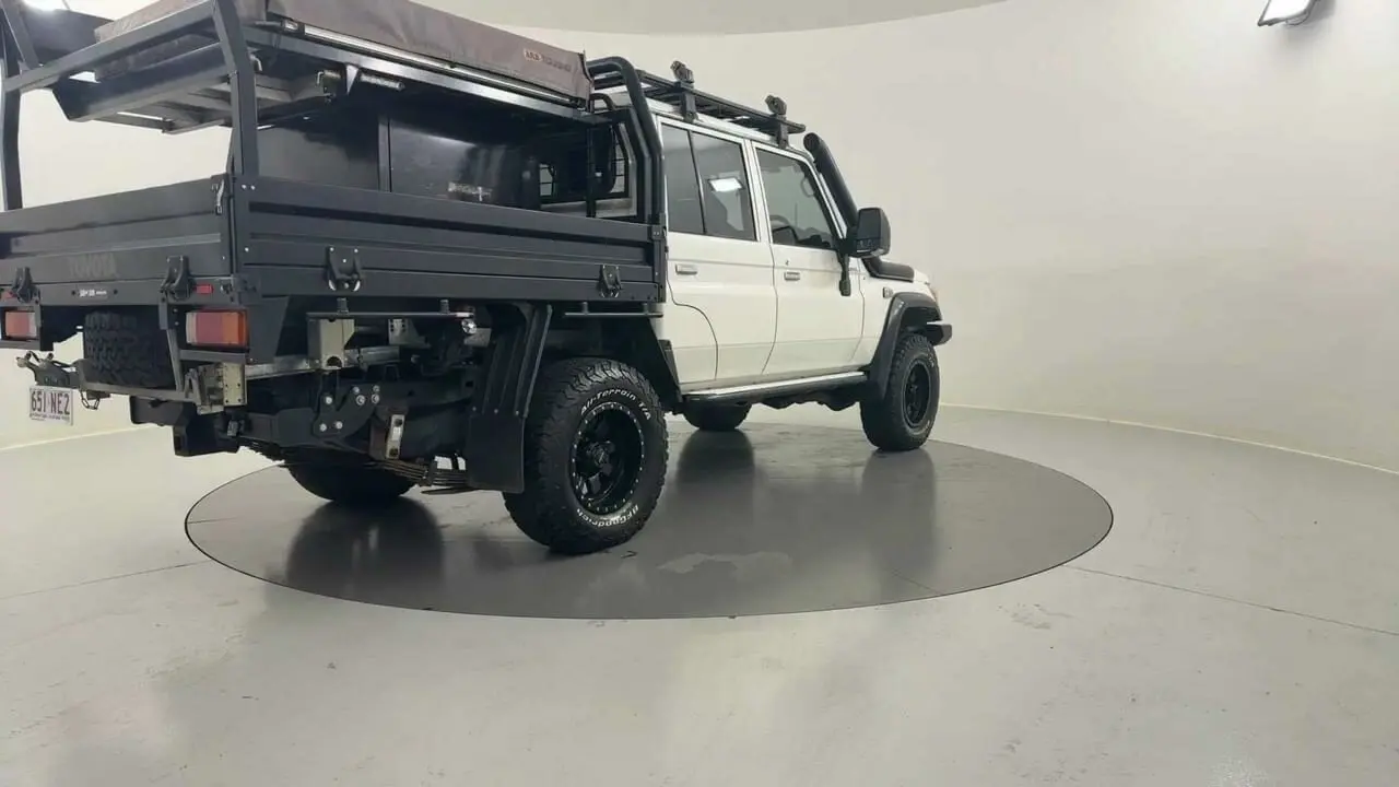 2021 Toyota Landcruiser 70 Series Gallery Image 5