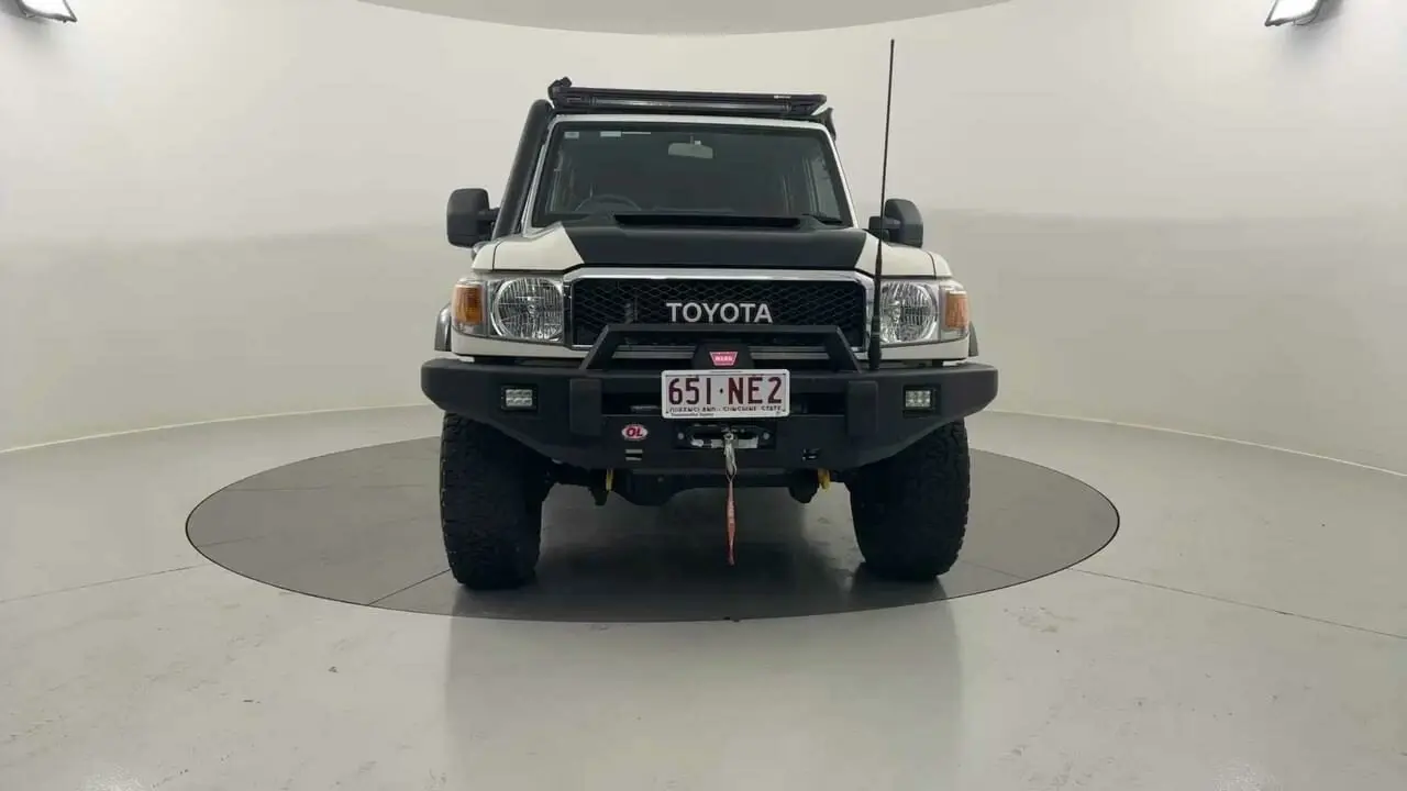 2021 Toyota Landcruiser 70 Series Gallery Image 8