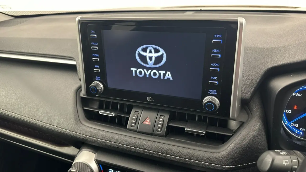 2021 Toyota RAV4 Gallery Image 11
