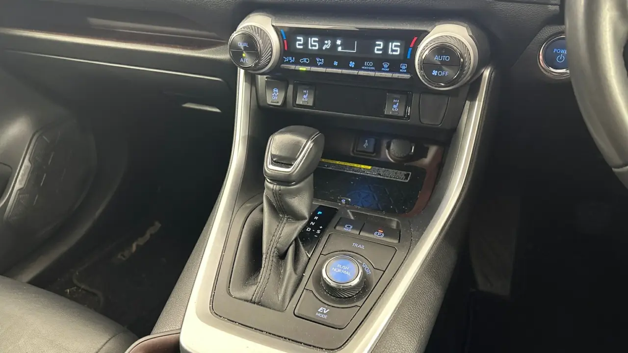2021 Toyota RAV4 Gallery Image 14
