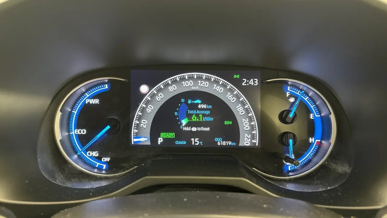 2021 Toyota RAV4 Gallery Image 9
