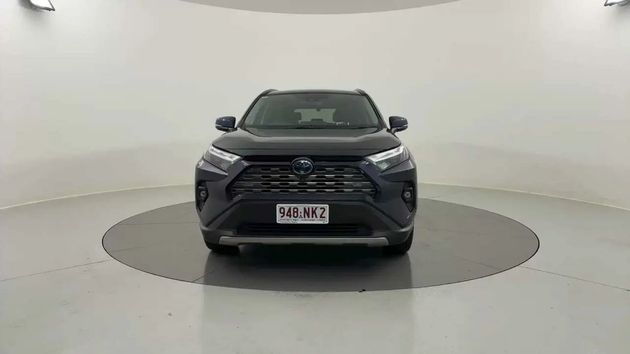2021 Toyota RAV4 Gallery Image 8