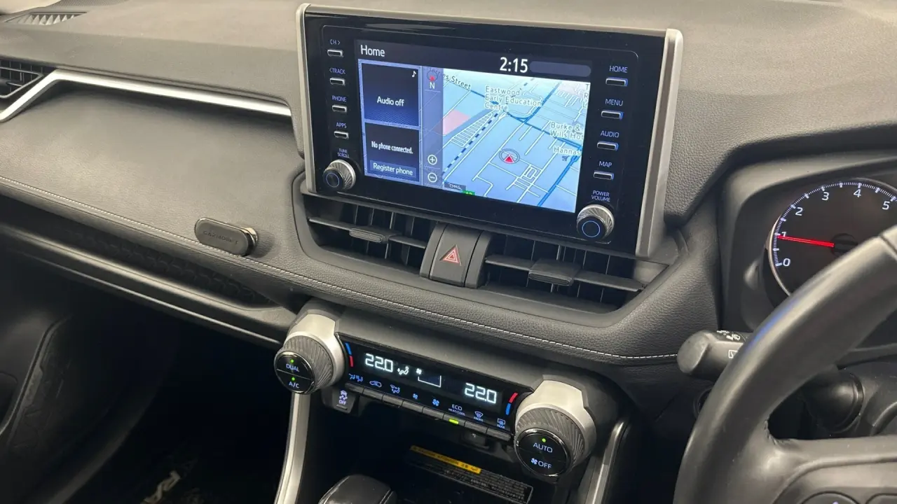2020 Toyota RAV4 Gallery Image 12