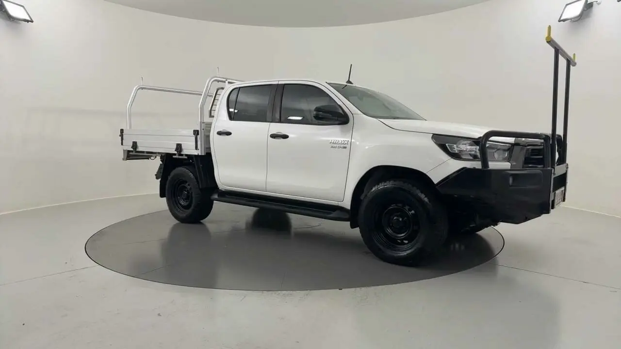 2021 Toyota Hilux Gallery Image 6